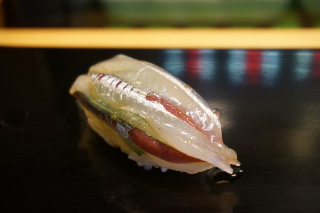 さよりの寿司